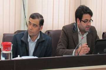 جلسه برگزار شده در استانداری