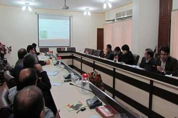 جلسه برگزار شده در استانداری