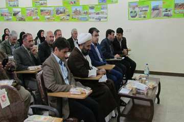 برگزاری دوره آموزشی بیماریهای مشترک انسان و دام ویژه بانوان در هفتگل