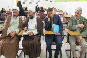 برگزاری دوره آموزشی بیماریهای مشترک انسان و دام ویژه بانوان در هفتگل