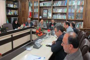 جلسه برگزار شده در استانداری