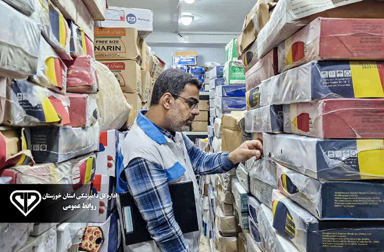 کشف سردخانه غیرمجاز نگهداری ۵ تن فرآورده خام دامی در یک منزل مسکونی در اهواز